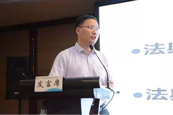 http://law.jlu.edu.cn/__local/0/ad/92/d14c865b8e624c04114394fd765_62651025_2e70c.png