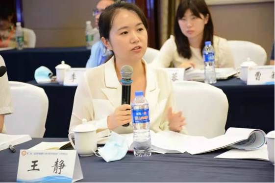 http://law.jlu.edu.cn/__local/5/e6/82/b808caf62c362c76d09fb11ace7_7bbd4456_545c0.png